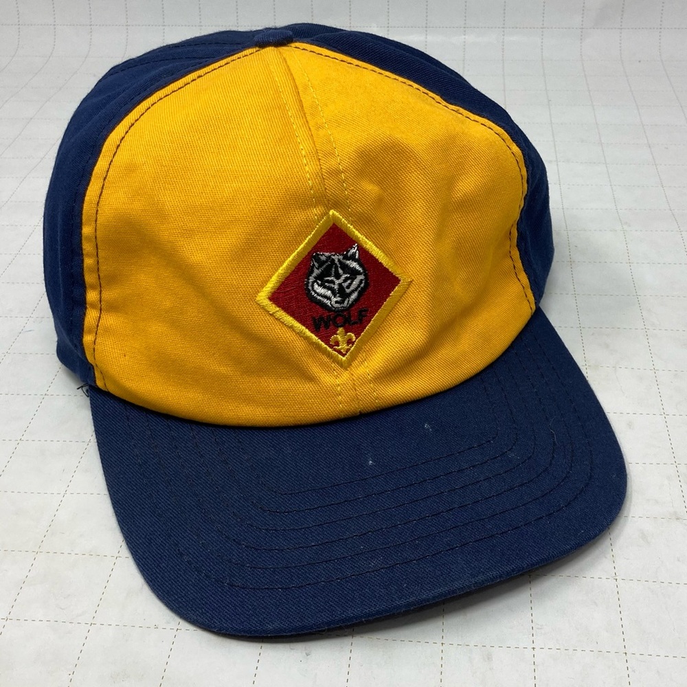 Boy Scouts Wolf Blue Gold vintage made in the USA twill M/L SnapBack cap